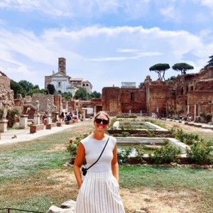 Meet your Posher, Julianne